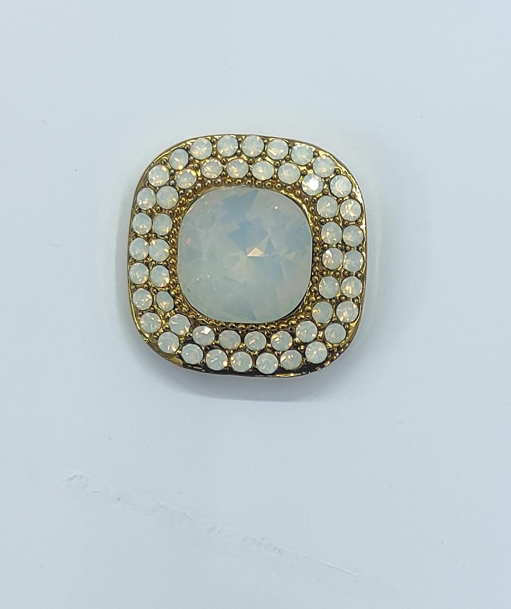 BUTTON 1425